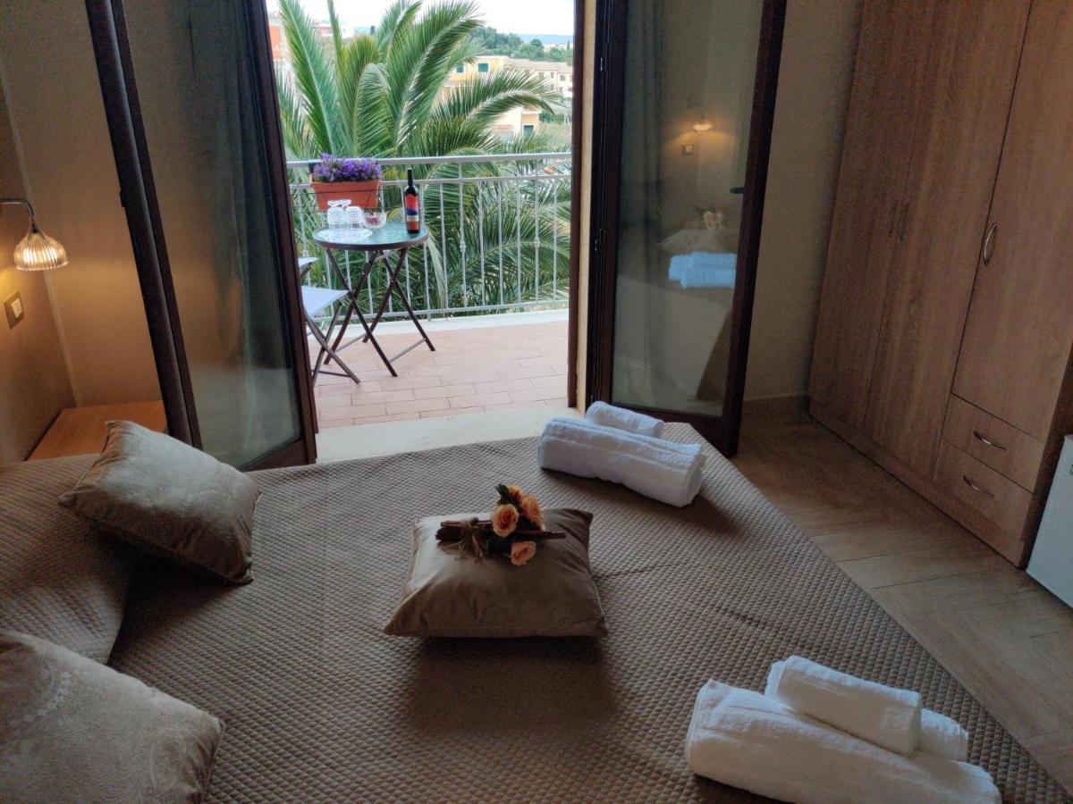 B&B Raggi di Sole Custonaci Bagian luar foto