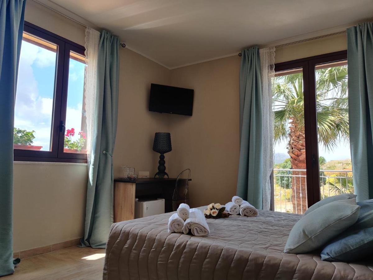 B&B Raggi di Sole Custonaci Bagian luar foto